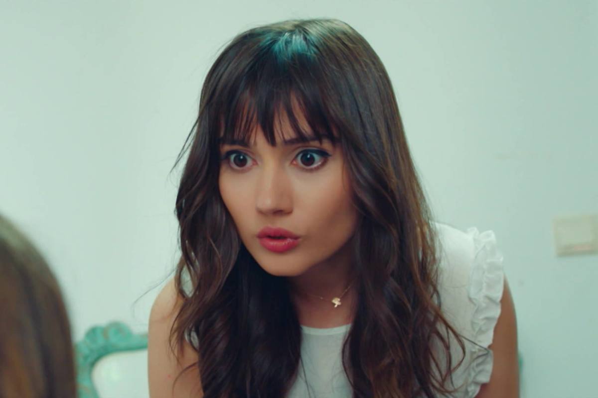 Primo piano di Zeynep di Forbidden Fruit 