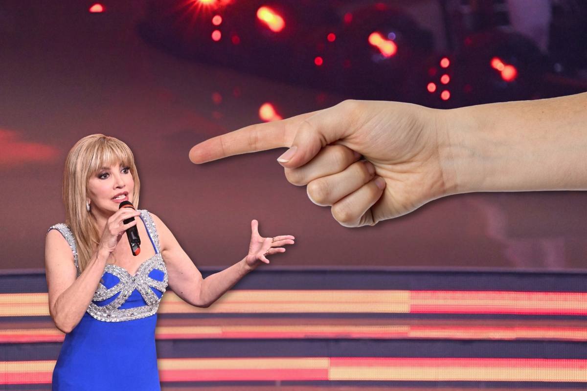 Milly Carlucci e dito puntato contro di lei