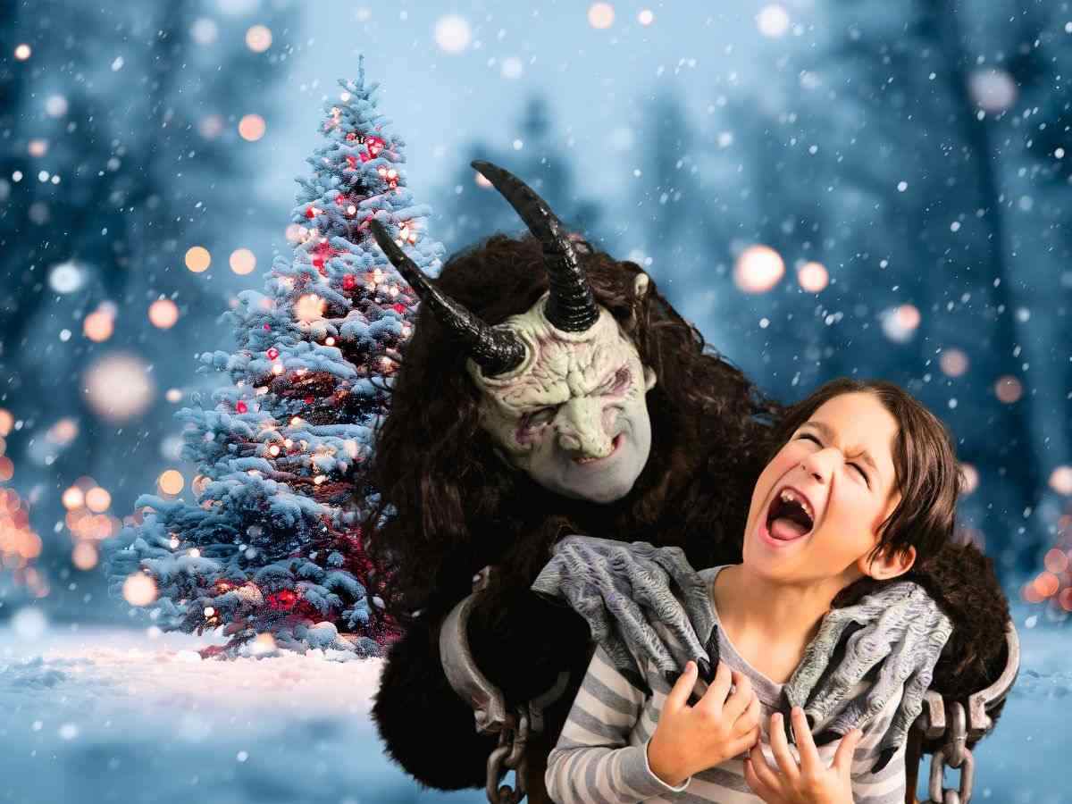 sfondo albero di Natale e Krampus che cattura bambino